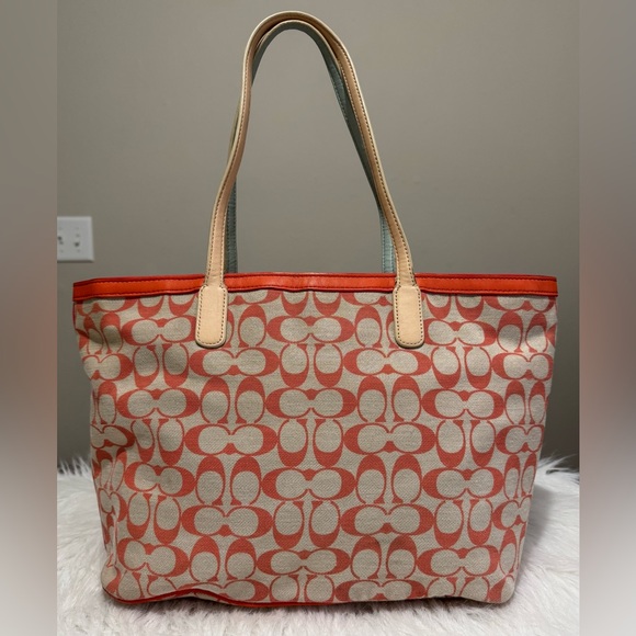 Coach Legacy Weekend Signature Large Zip Tote Shopper Bag #23107 Coral Tan GUC - Picture 1 of 14